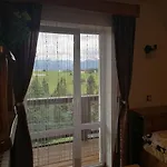 Homestay szállás Muzyczny Dworek Répásfalu