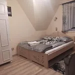 Muzyczny Dworek Homestay szállás