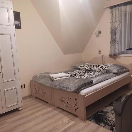 Muzyczny Dworek ホームステイ