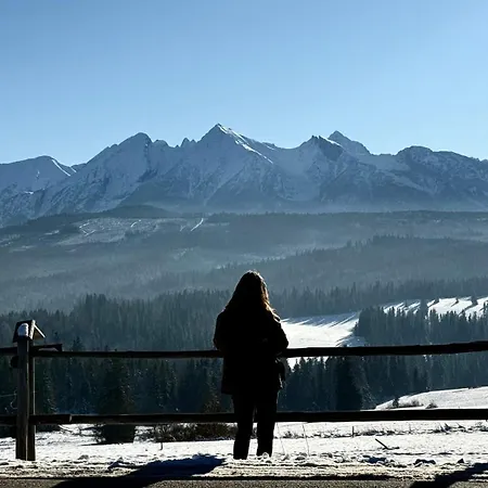 ホームステイ Muzyczny Dworek *