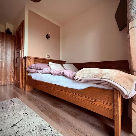 Muzyczny Dworek ホームステイ *